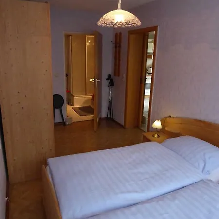 Dora Apartment *